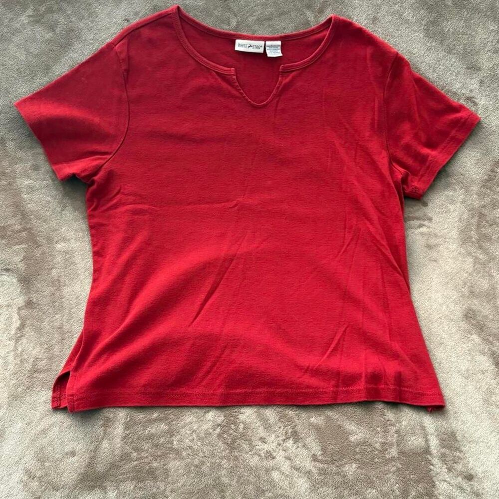 White-stag Women's Red T-shirt